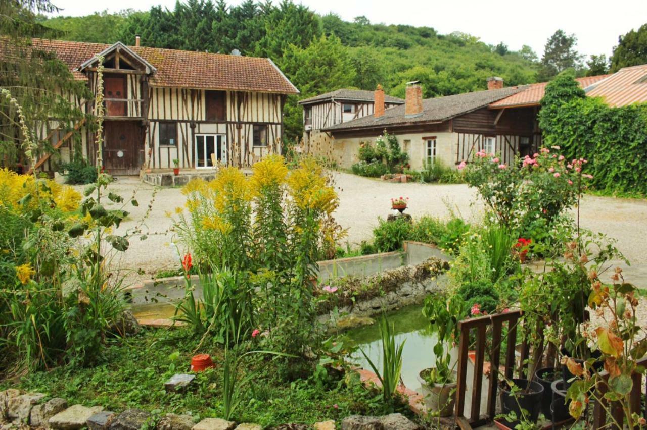 Ferme du Mont Morêt Apartamento Courdemanges Exterior foto